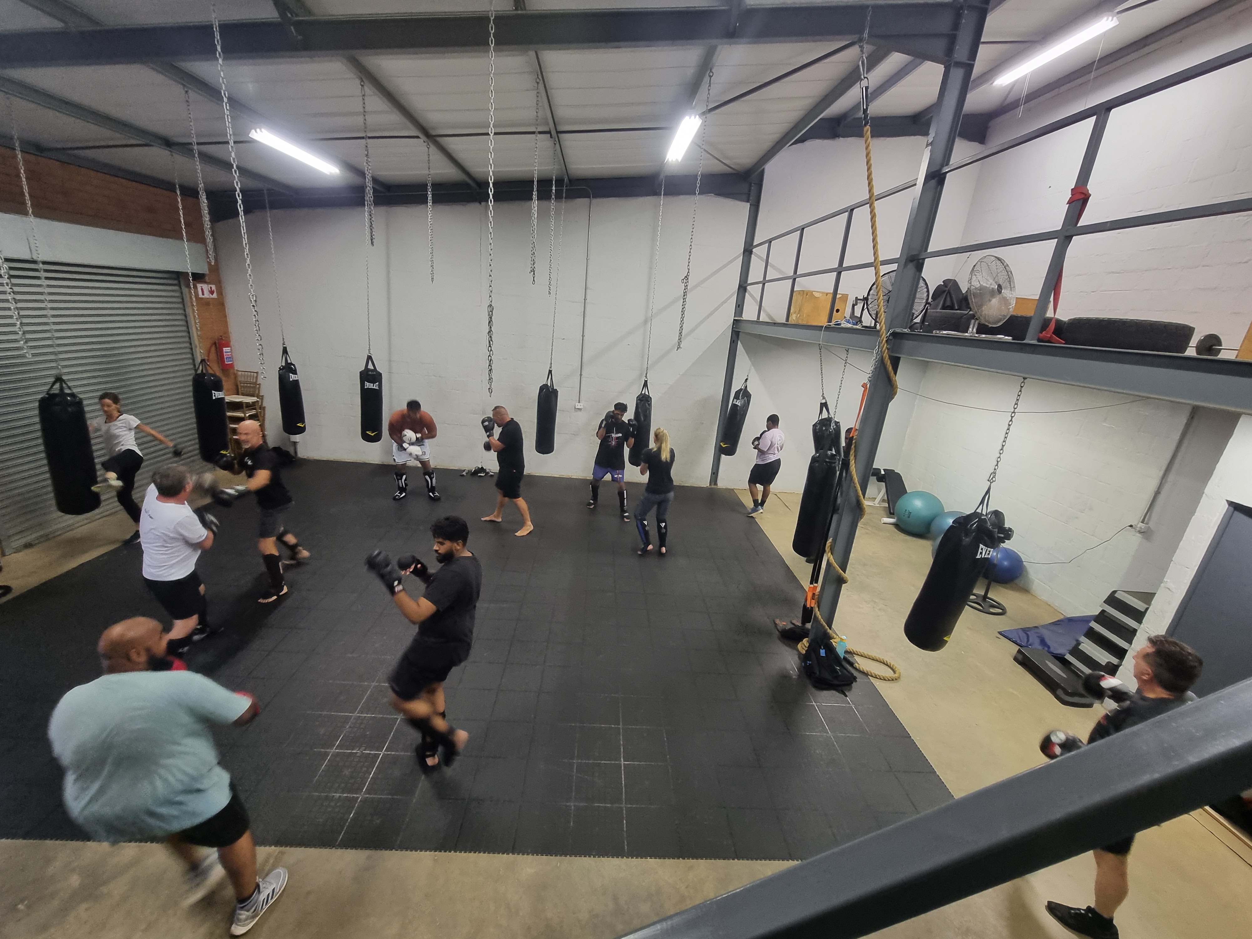 GROUP CLASS SPARRING MUAY THAI